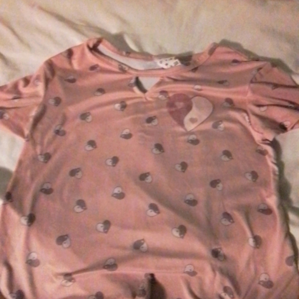 A Ying yang heart shirt.
